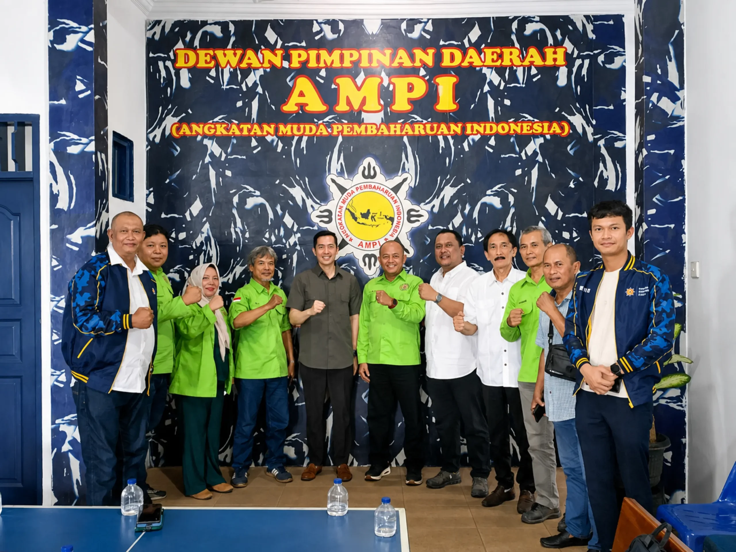 2298e7ee0dee945a17236fa4d8f1b923_0